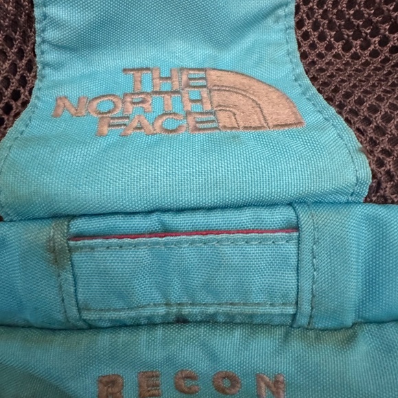 North Face Blue Recon Backpack - Hiking - School - Picture 3 of 7
